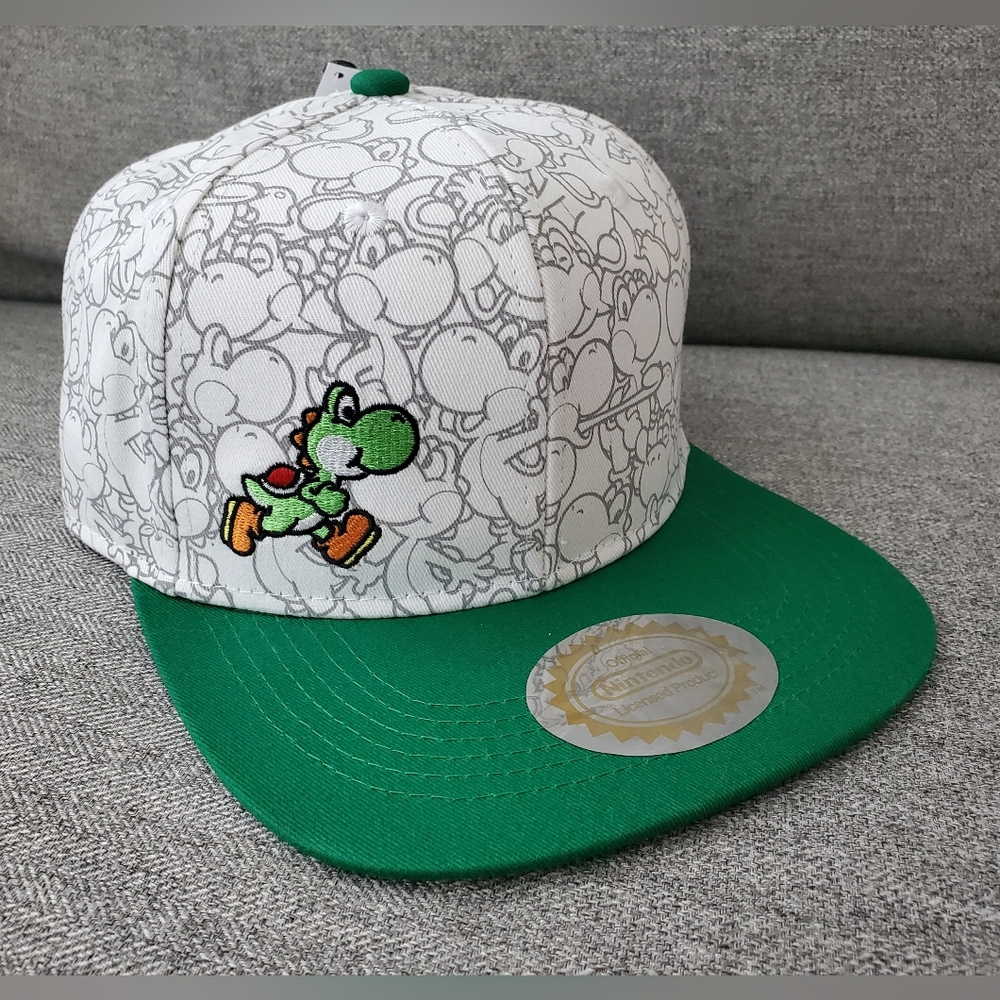 Nintendo Super Mario Yoshi Snapback Cap NWT